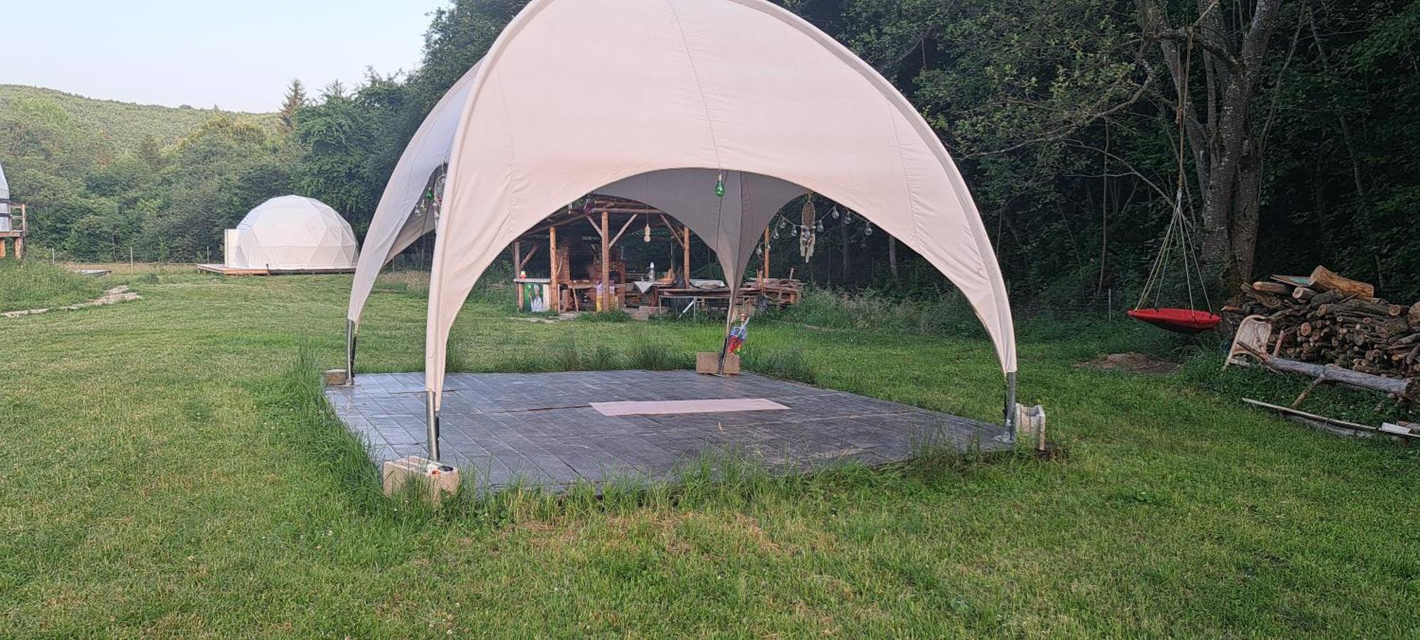 Forest Glamping 布拉索夫 外观 照片